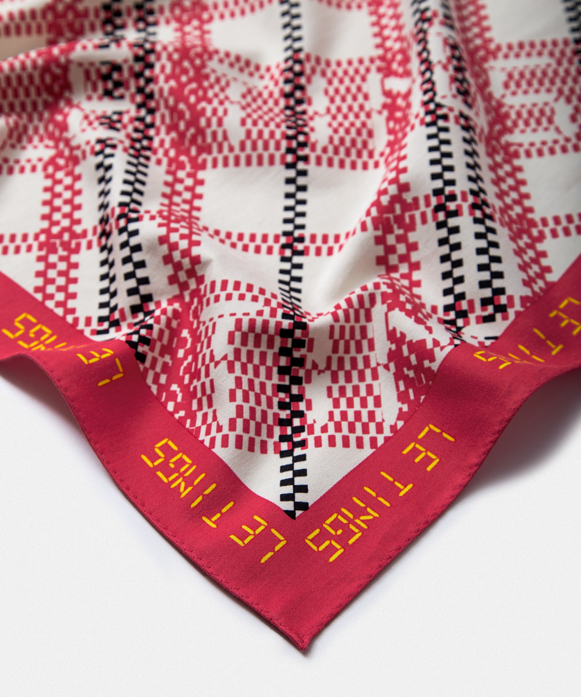 Cotton Scarf Small / Le Tings / LAUNDRY
