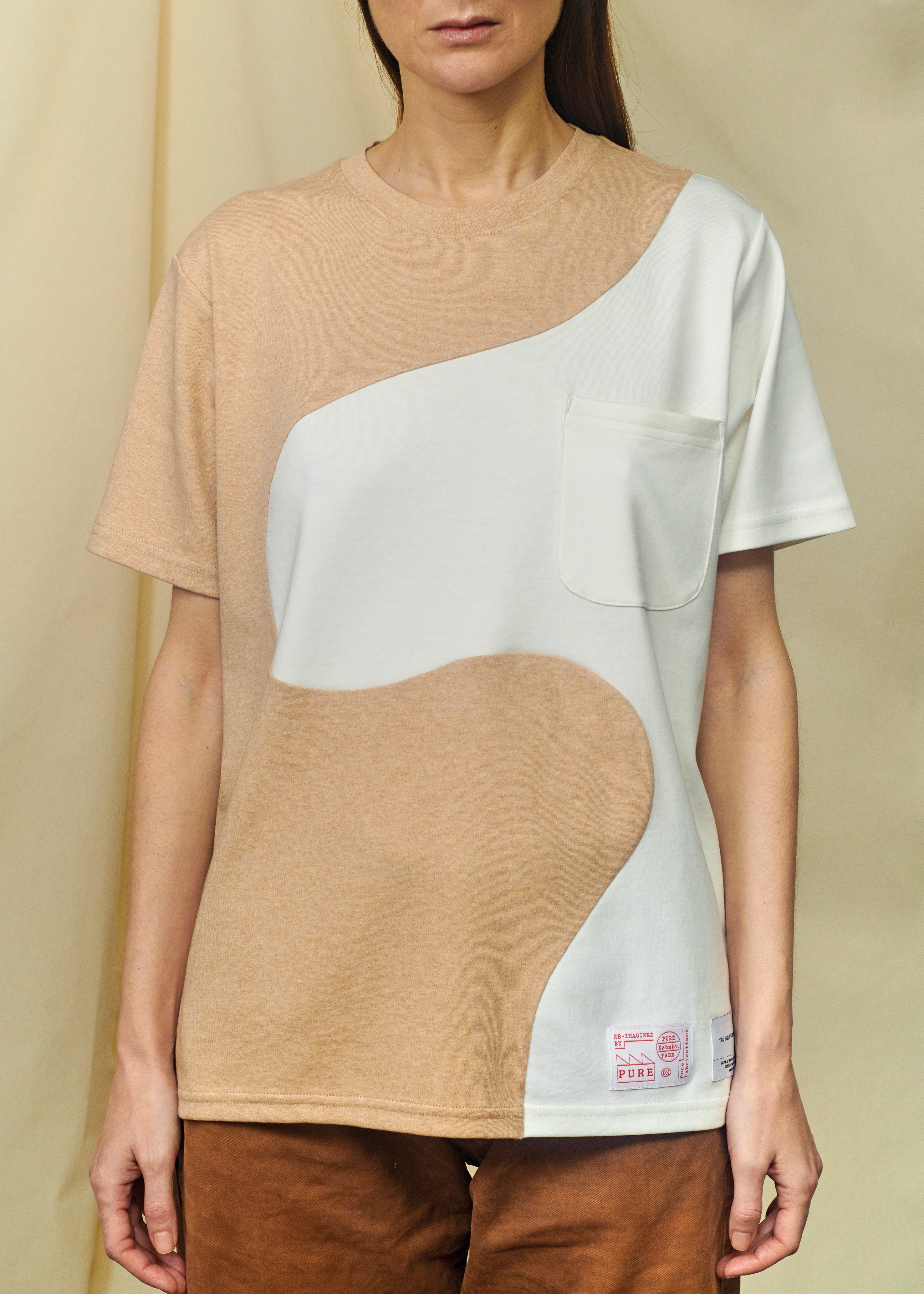 Curved T-Shirt / Pure Fabrications