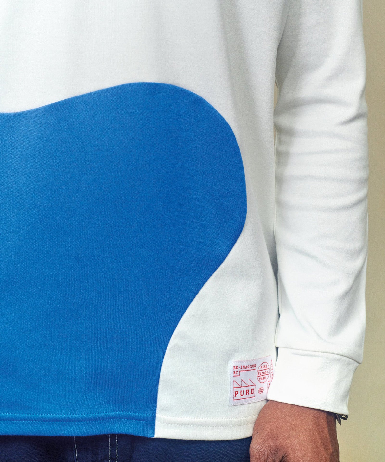 Curved Long Sleeve T-Shirt / Pure Fabrications