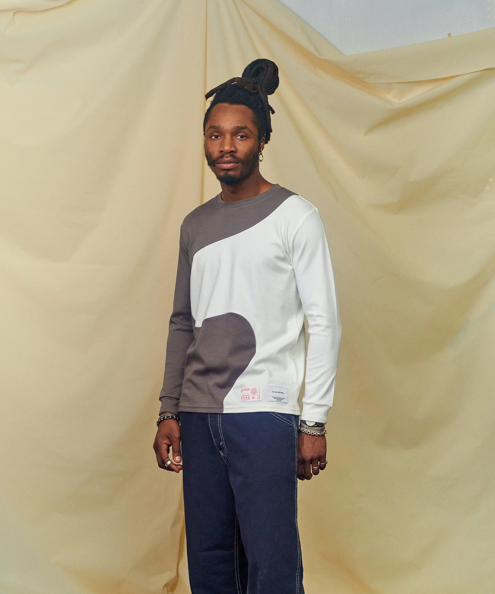Curved Long Sleeve T-Shirt / Pure Fabrications
