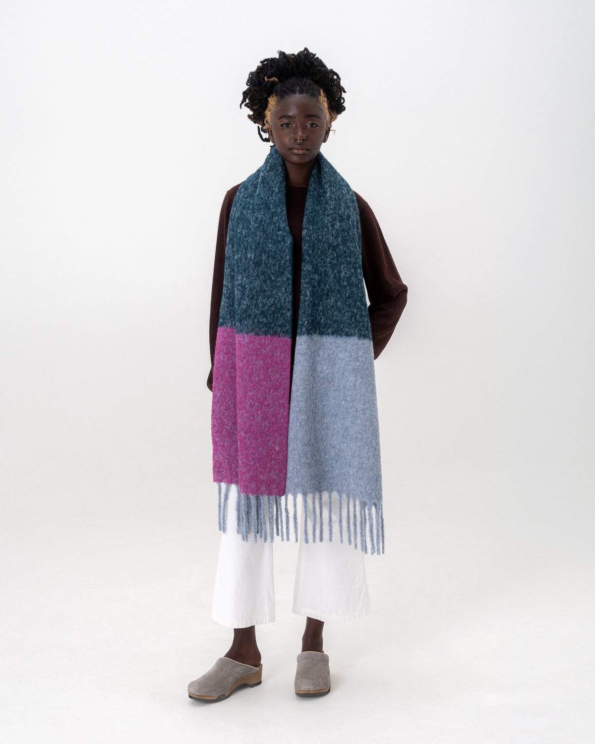 Woolly Scarf Block