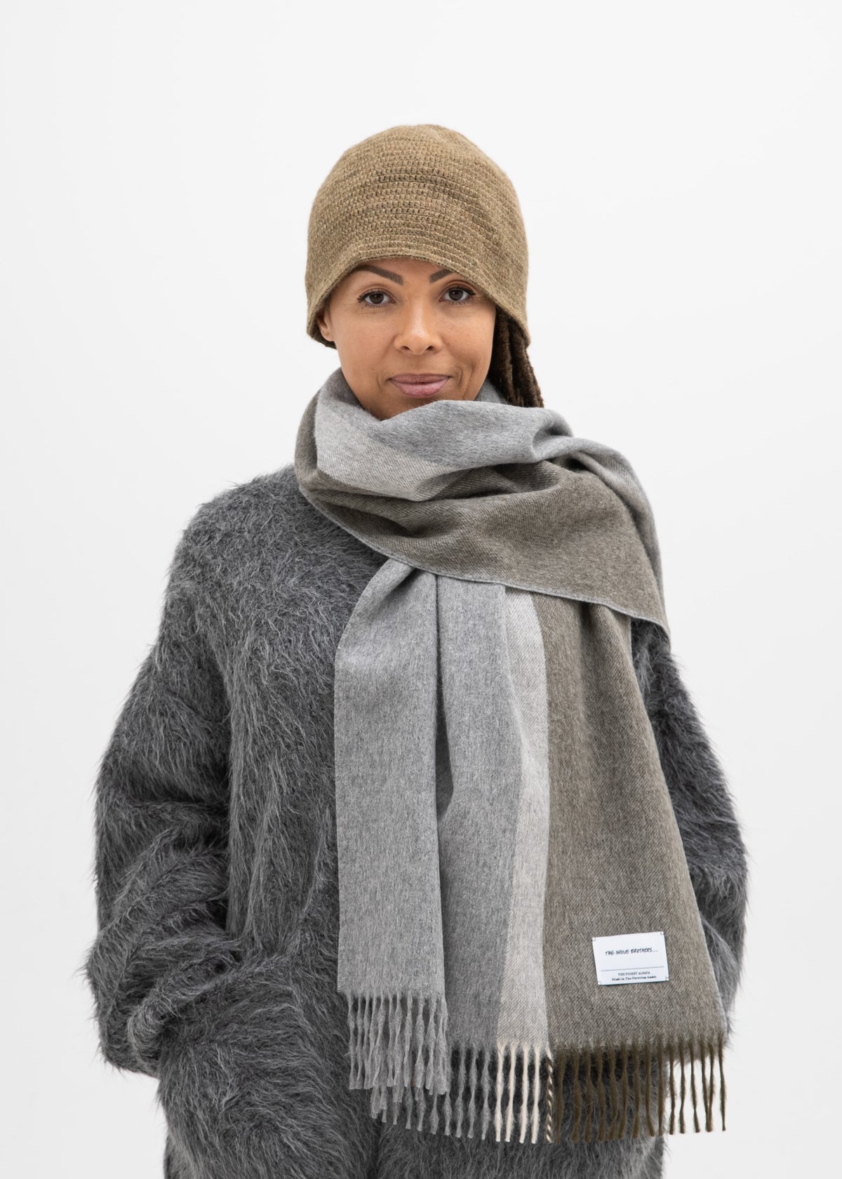 Grey/Khaki