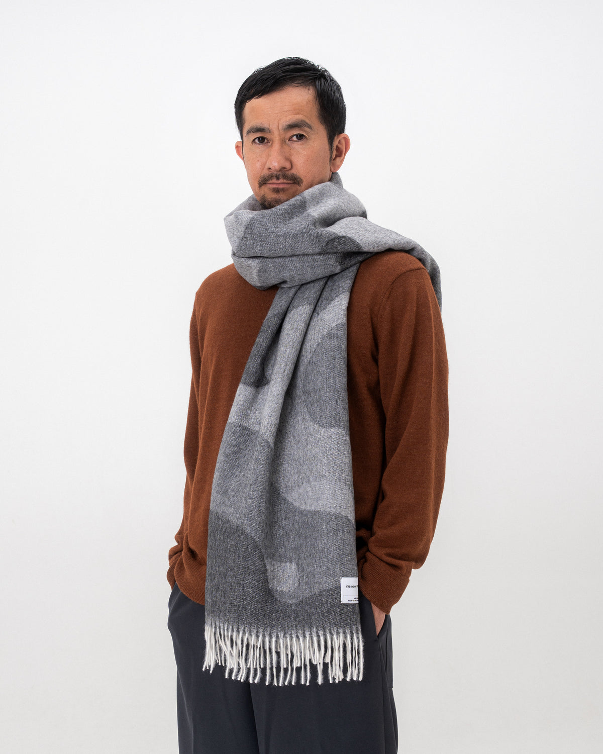 Large Brushed Stole Camo
