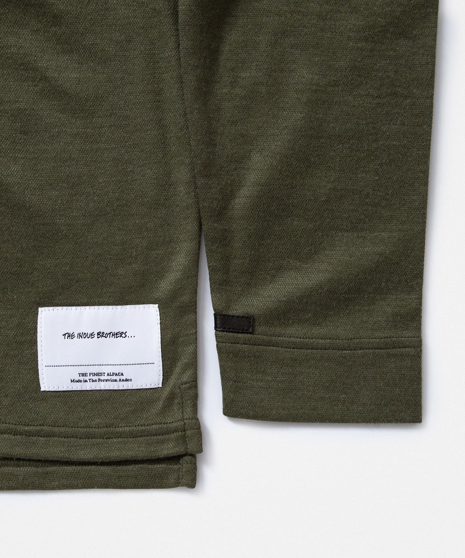 Alpaca Long Sleeve T-shirt / LOGO